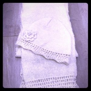 Guess brand beanie and scarf set